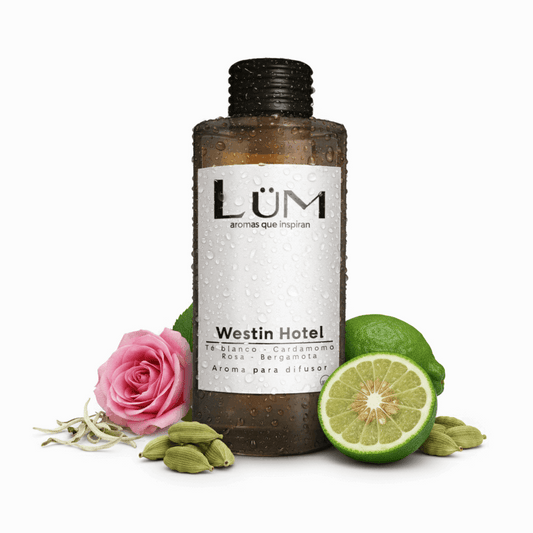 Botella ámbar de Aroma Westin Hotel para difusor con etiqueta blanca sobre fondo claro.